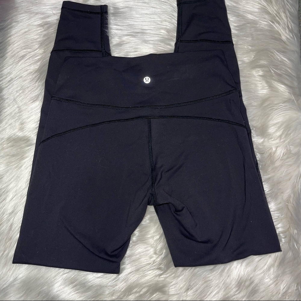 Lululemon black leggings